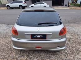 PEUGEOT - 206 - 2006/2006 - Prata - R$ 19.500,00