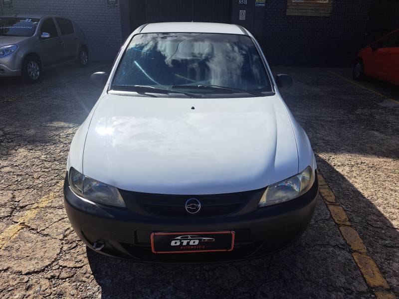 CHEVROLET - CELTA - 2003/2003 - Branca - R$ 16.500,00