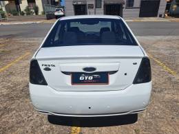 FORD - FIESTA - 2013/2013 - Branca - R$ 35.900,00