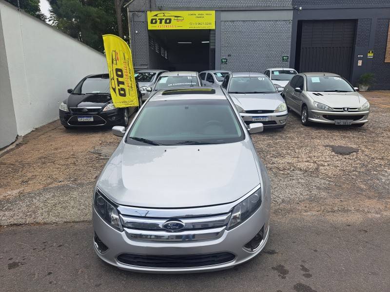 FORD - FUSION - 2010/2010 - Prata - R$ 53.500,00