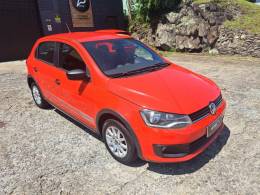 VOLKSWAGEN - GOL - 2013/2014 - Vermelha - R$ 39.800,00