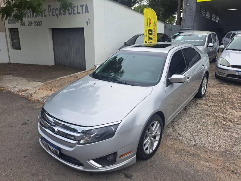 FORD - FUSION - 2010/2010 - Prata - R$ 53.500,00