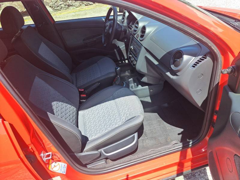 VOLKSWAGEN - GOL - 2013/2014 - Vermelha - R$ 39.800,00