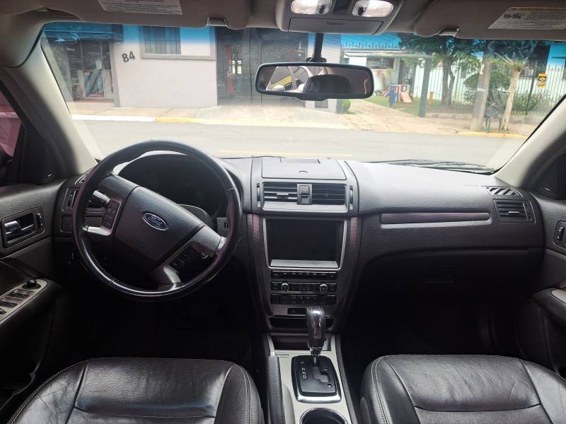FORD - FUSION - 2010/2010 - Prata - R$ 53.500,00