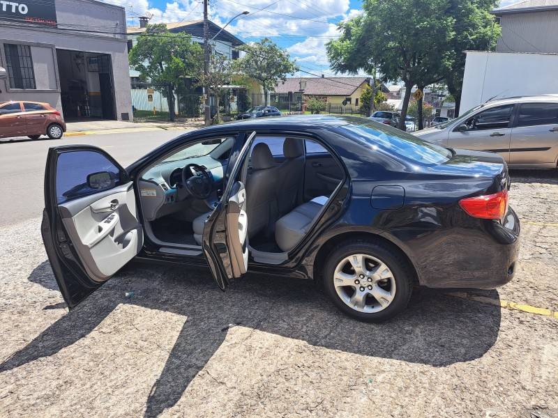 TOYOTA - COROLLA - 2009/2009 - Preta - R$ 51.900,00