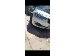 BMW - 320I - 2014/2015 - Branca - R$ 98.000,00