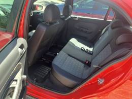 VOLKSWAGEN - GOL - 2013/2014 - Vermelha - R$ 39.800,00