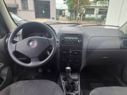 FIAT - SIENA - 2012/2012 - Preta - R$ 34.800,00