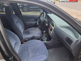 FIAT - PALIO - 2001/2001 - Preta - R$ 18.500,00