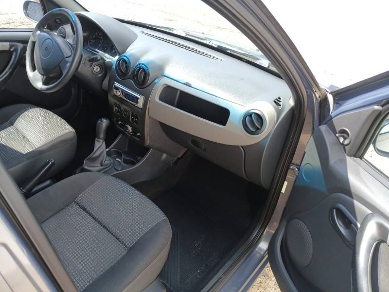 RENAULT - SANDERO - 2009/2009 - Cinza - R$ 27.900,00