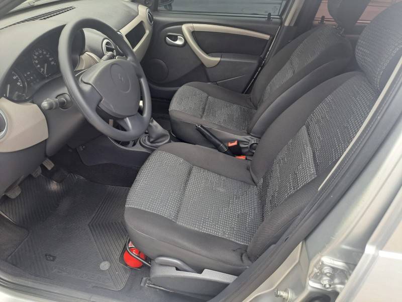 RENAULT - SANDERO - 2009/2009 - Cinza - R$ 27.900,00