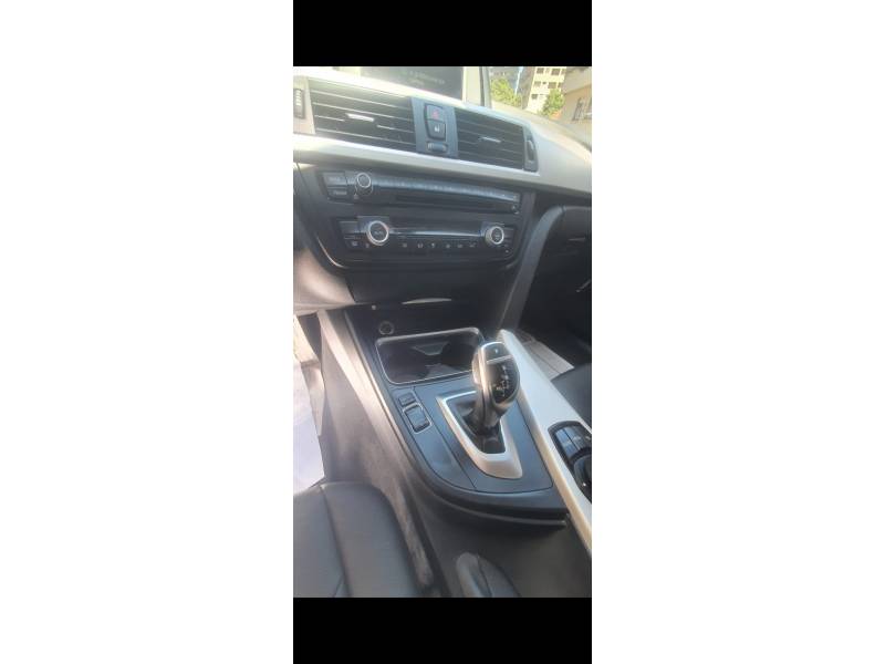 BMW - 320I - 2014/2015 - Branca - R$ 98.000,00