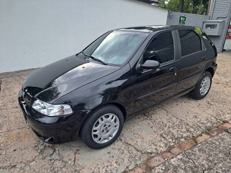 FIAT - PALIO - 2001/2001 - Preta - R$ 18.500,00