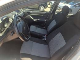 FORD - FIESTA - 2013/2013 - Branca - R$ 35.900,00